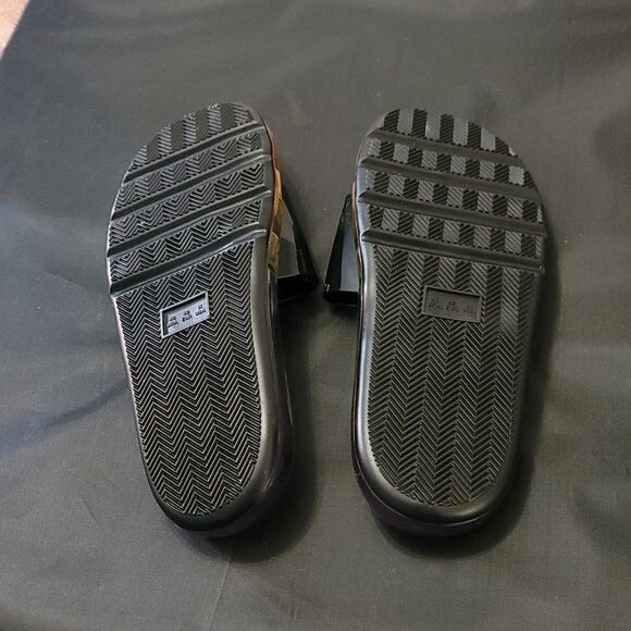 BRAND NEW BEBE MULTICOLOR SLIDE SANDALS R3 - Picture 10 of 14